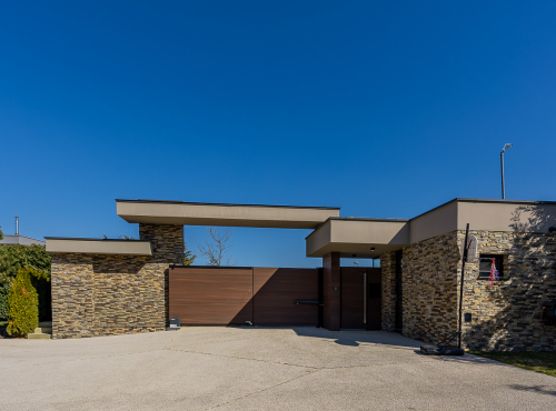 Predaj - Veľkolepá prémiová vila, BA IV – Záhorská Bystrica