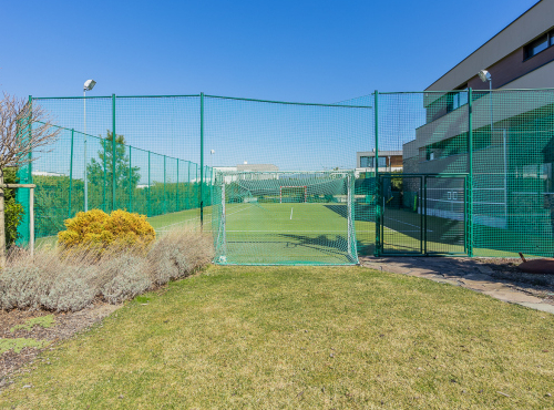 Predaj - Veľkolepá prémiová vila, BA IV – Záhorská Bystrica