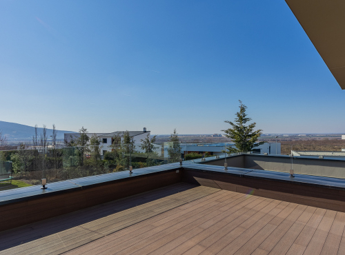 Predaj - Veľkolepá prémiová vila, BA IV – Záhorská Bystrica