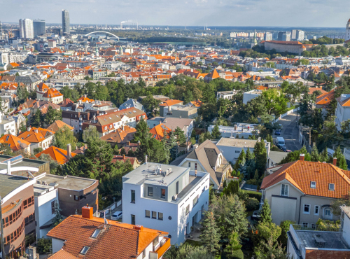 Predaj - Luxusná vila v prominentnej lokalite, BA I - Staré Mesto