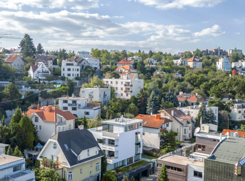 Predaj - Luxusná vila v prominentnej lokalite, BA I - Staré Mesto