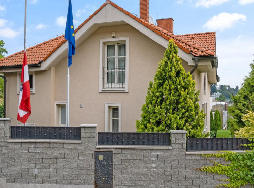 Predaj - Reprezentatívna vila na hradnom kopci, BA I – Staré Mesto