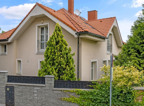 Predaj - Reprezentatívna vila na hradnom kopci, BA I – Staré Mesto