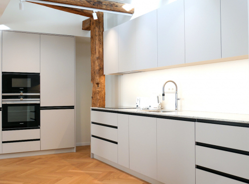 Prenájom - Exkluzívne apartmány na Laurinskej, BA I – Staré Mesto