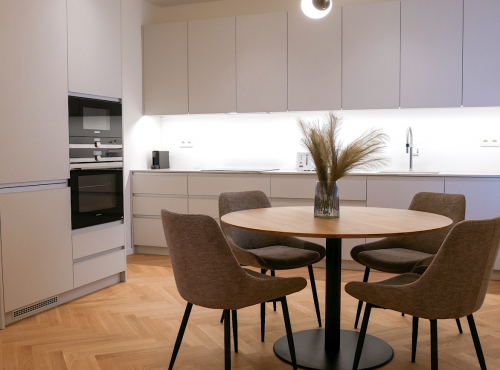 Prenájom - Exkluzívne apartmány na Laurinskej, BA I – Staré Mesto