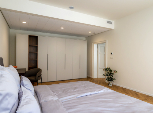 Prenájom - Veľkorysý apartmán v centre mesta, BA I – Staré Mesto