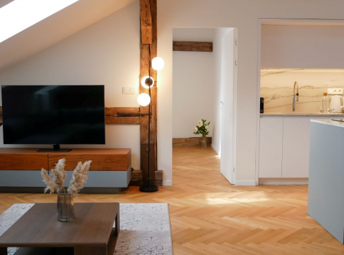 Prenájom - Štýlový apartmán v historickom centre, BA I – Staré Mesto