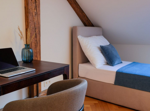 Prenájom - Štýlový apartmán v historickom centre, BA I – Staré Mesto