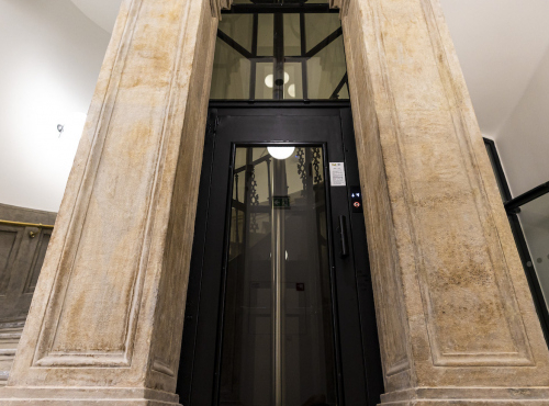 Prenájom - Reprezentatívne kancelárske priestory, BA I – Staré Mesto