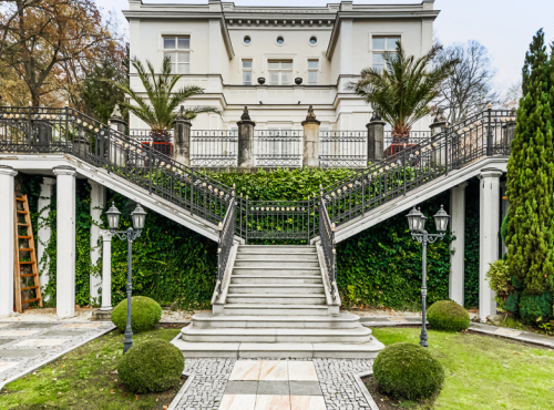 Zahraničné nehnuteľnosti - Historická vila Lützov, Karlove Vary