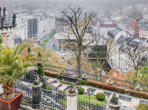 Zahraničné nehnuteľnosti - Historická vila Lützov, Karlove Vary