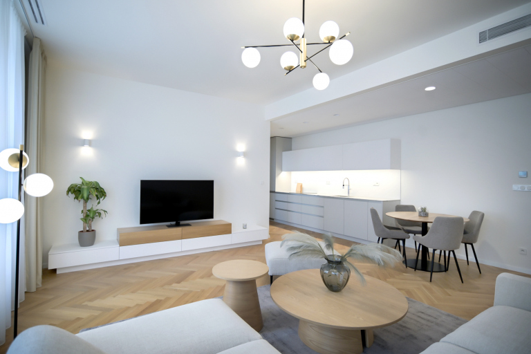 Dizajnový apartmán v centre, BA I – Staré Mesto