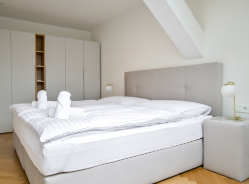 Prenájom - Nádherný apartmán pre náročných, BA I – Staré Mesto