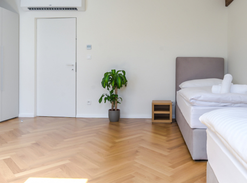 Prenájom - Dizajnový kompletne zariadený apartmán, BA I – Staré Mesto