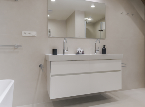 Prenájom - Dizajnový kompletne zariadený apartmán, BA I – Staré Mesto