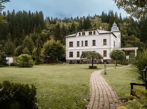 Predaj - Vila Andrássy, Podbrezová