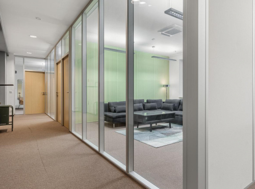 Zahraničné nehnuteľnosti - Administratívne priestory Tatra Danube Residence, BA I – Staré Mesto