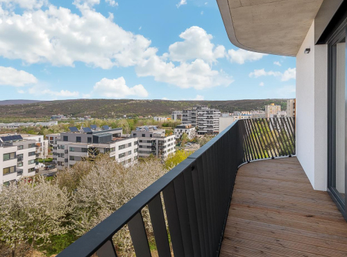 Veľkorysý penthouse s terasami, BA IV – Dúbravka