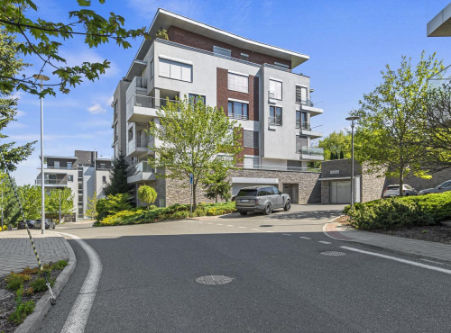 Predaj - Prémiový byt v uzatvorenom komplexe, BA I – Staré Mesto