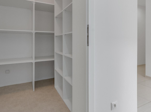 Prenájom - Slnečný byt v Horskom parku so záhradou, BA I – Staré Mesto