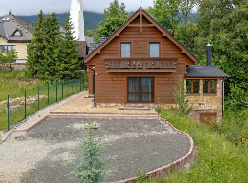 Predaj - Zrubový rodinný dom s wellness, Vysoké Tatry – Nový Smokovec