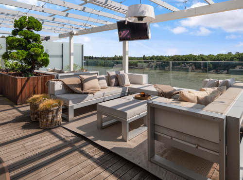 Predaj - Ultimátny penthouse v Eurovea s výhľadom na Dunaj, BA I – Staré Mesto