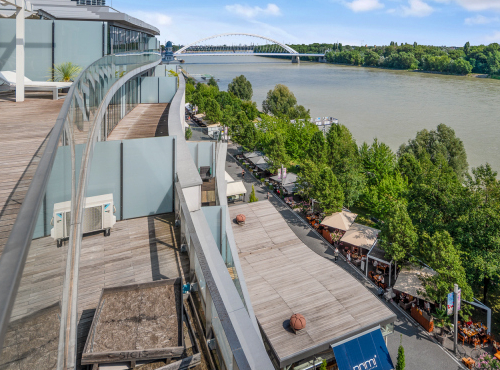 Predaj - Ultimátny penthouse v Eurovea s výhľadom na Dunaj, BA I – Staré Mesto
