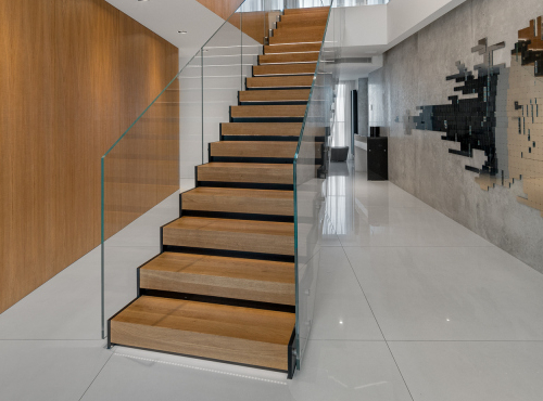 Predaj - Ultimátny penthouse v Eurovea s výhľadom na Dunaj, BA I – Staré Mesto