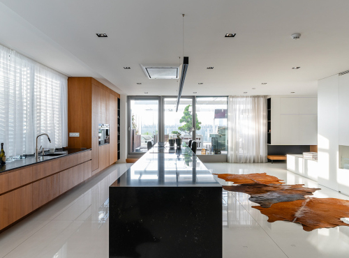 Predaj - Ultimátny penthouse v Eurovea s výhľadom na Dunaj, BA I – Staré Mesto