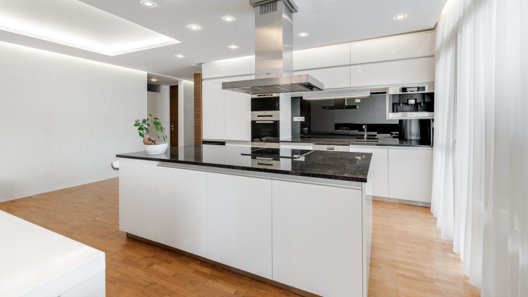 Veľkorysý byt na Sklenárskej, BA I – Staré Mesto