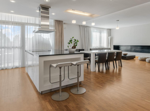 Predaj - Veľkorysý byt na Sklenárskej, BA I – Staré Mesto