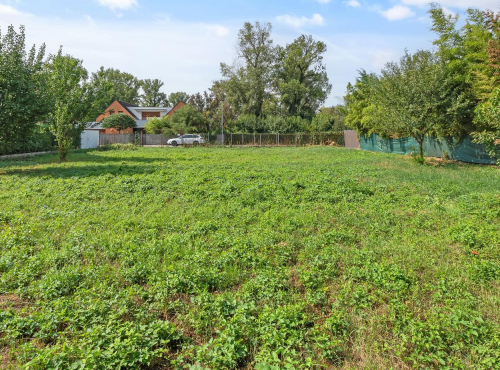 Plot with a building permit, Piešťany