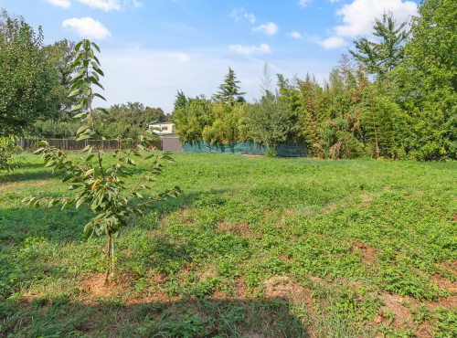 Plot with a building permit, Piešťany