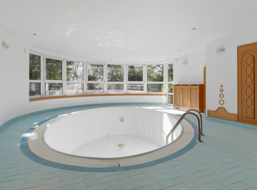 Predaj - Rezidenčná vila na Bárdošovej, BA III – Kramáre