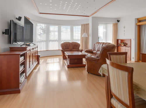 Predaj - Rezidenčná vila na Bárdošovej, BA III – Kramáre