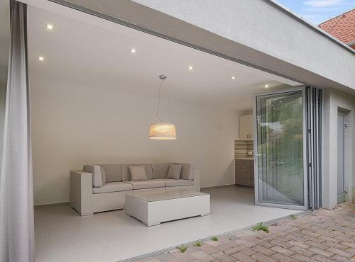 Predaj - Rodinná vila pod lesom, BA IV – Dúbravka