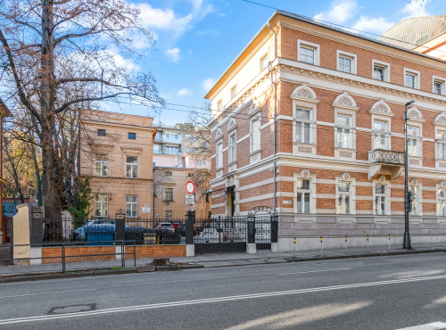 Predaj - Historická budova na Štefánikovej, BA I – Staré Mesto