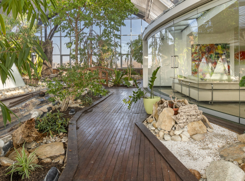 Predaj - Polyfunkčná budova na Krajnej, BA II – Ružinov