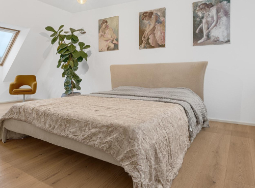 Sale - Sunny duplex with a view of the castle, BA I – Old Town