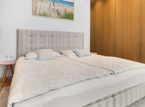 Sale - Elegant apartment on Moyzesova Street, BA I – Old Town