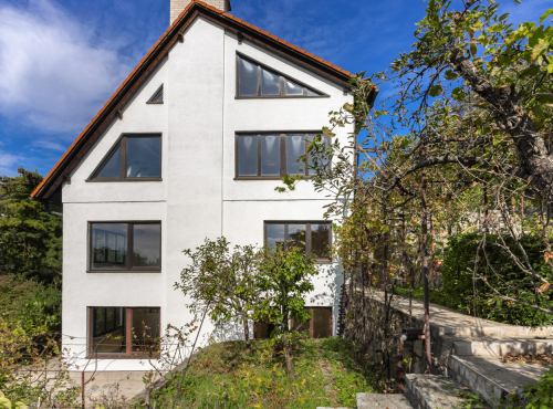 Spacious villa on Šulekova Street, Bratislava I – Old Town