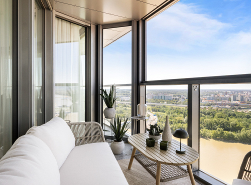 Prenájom - Byt na 31. poschodí Eurovea Tower, BA I – Staré Mesto