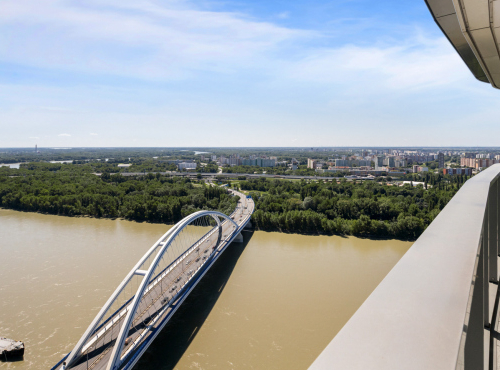 Prenájom - Byt na 31. poschodí Eurovea Tower, BA I – Staré Mesto