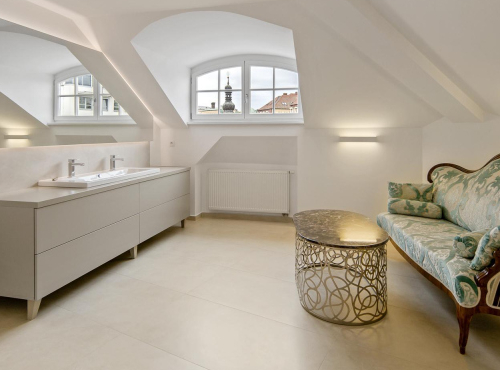 Predaj - Staromestský penthouse so strešnou terasou, BA I – Staré Mesto