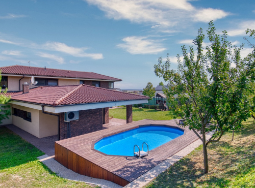 Predaj - Rodinný dom pod vinicami, Pezinok – Limbach