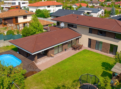 Predaj - Rodinný dom pod vinicami, Pezinok – Limbach