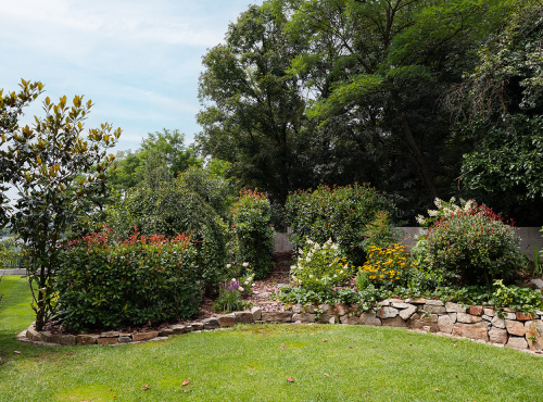 Prenájom - Zariadený byt so záhradou na Matúšovej, BA I – Staré Mesto