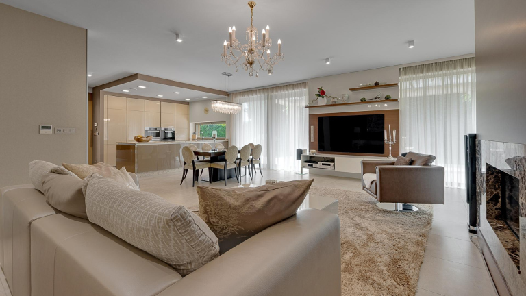 Rodinný dom s bazénom v zeleni Starých Gruntov, BA IV – Karlova Ves