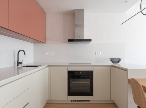 Prenájom - Dizajnový byt s lodžiou vo Vydrici, BA I – Staré Mesto