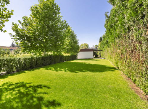 Predaj - Smart rodinný dom s nádhernou záhradou a potokom, Stupava